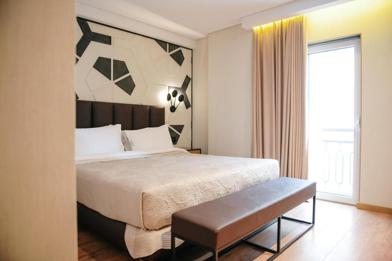 Richmond Hotel Korcza Zewnętrze zdjęcie