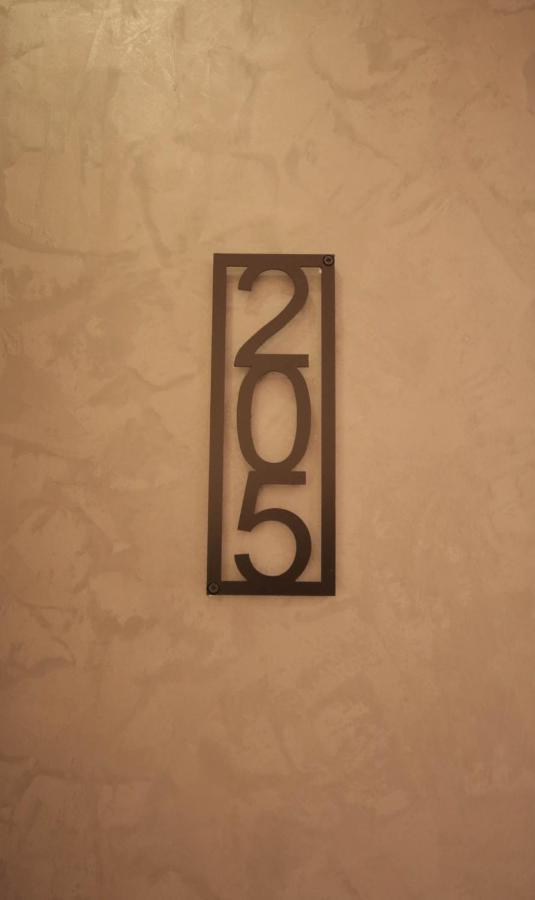 Richmond Hotel Korcza Zewnętrze zdjęcie
